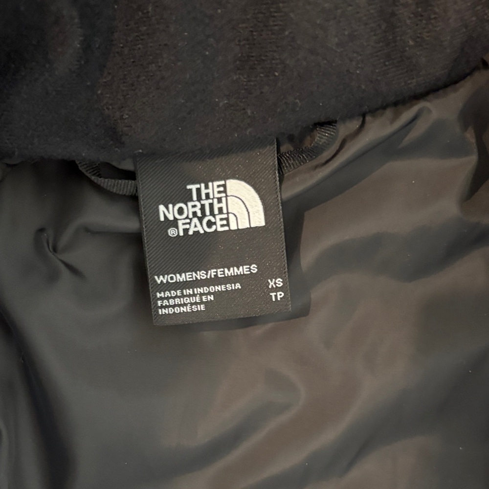 The North Face XS - Picture 2 of 3